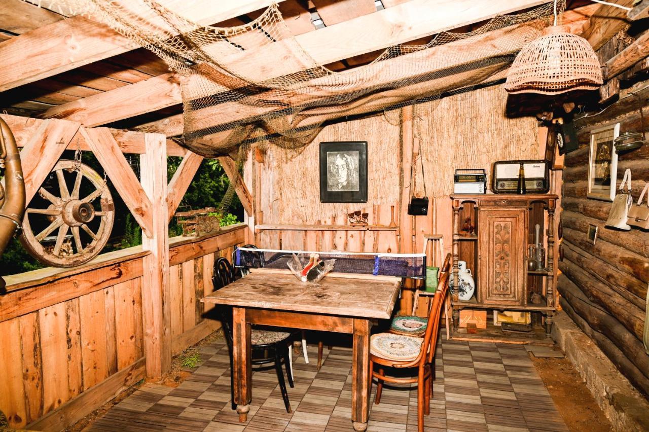 Idilliska Latgaliesu Lauku Maja Ar Melno Pirti Villa Aglona Kültér fotó